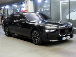 BMW 740d xDrive M 스포츠 (G70) 2025년 7월 중고차